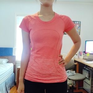 Lululemon run swiftly tech short sleeve crew